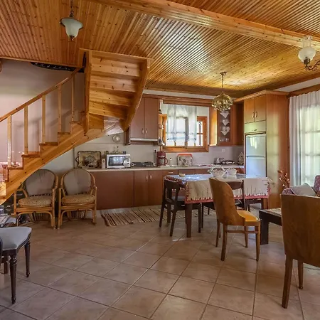 别墅 Maroulas House