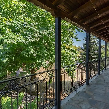 Villa Maroulas House *