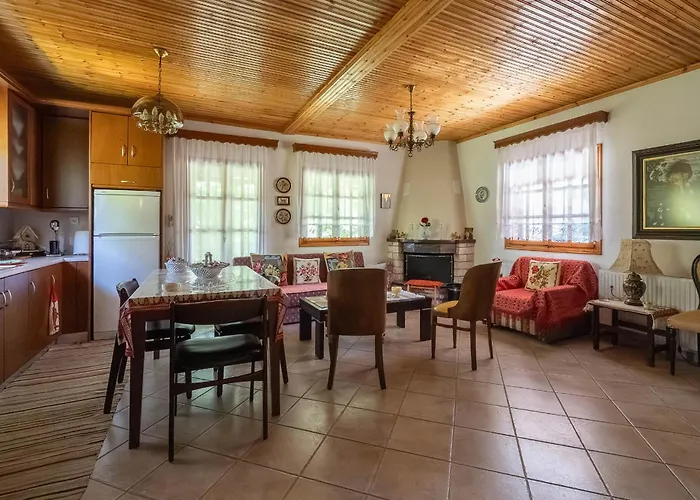 Maroulas House Chrysomiléa